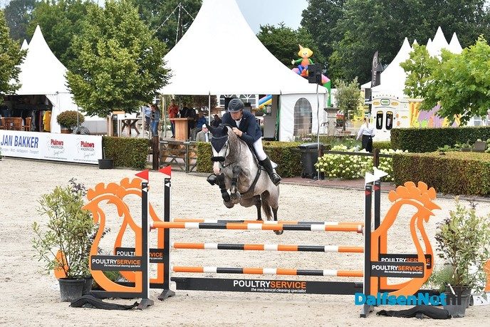 Van Erp en Veenstra winnend van start op CSI Ommen - Foto: Johan Bokma