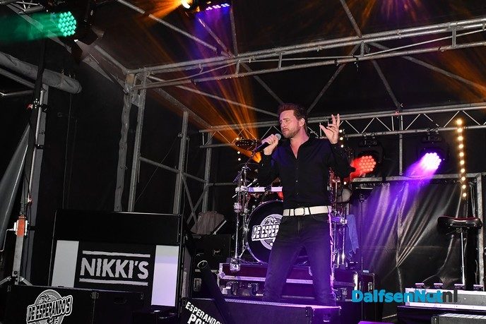 Feest met De Esperando’s, Bouke en Remko Ardesch bij Nikki’s - Foto: Johan Bokma