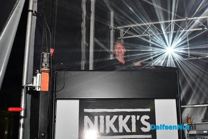 Feest met De Esperando’s, Bouke en Remko Ardesch bij Nikki’s - Foto: Johan Bokma