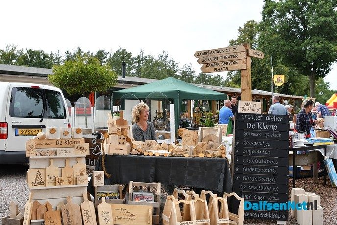 Markt op Vechtdalcamping Het Tolhuis - Foto: Johan Bokma