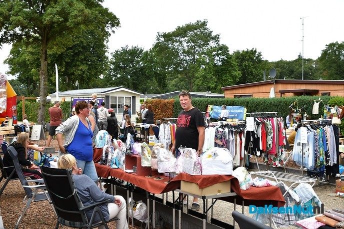 Markt op Vechtdalcamping Het Tolhuis - Foto: Johan Bokma