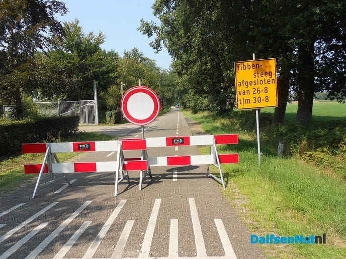 Tibbensteeg overdag afgesloten
