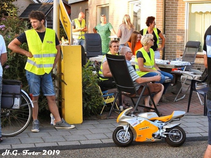 Oranjefeest Oudleusen, donderdag.