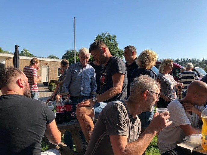 Sportpark Gerner spic en span na warme klussendag