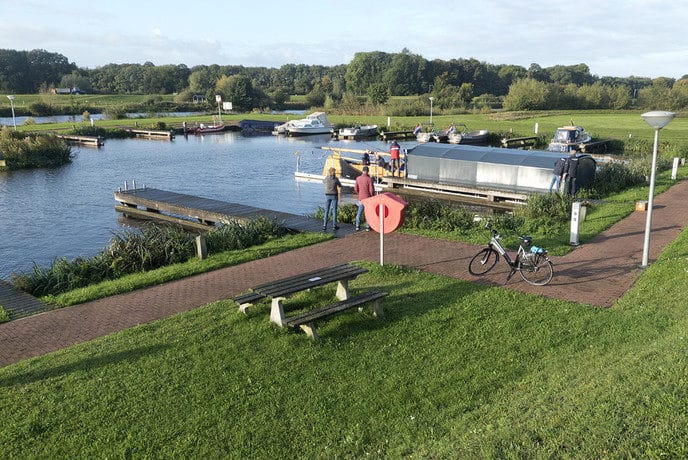 Vechtzomp naar winteropslag in Zwolle…. - Foto: Eigen geleverde foto