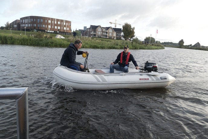 Vechtzomp naar winteropslag in Zwolle…. - Foto: Eigen geleverde foto