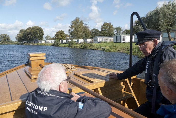 Vechtzomp naar winteropslag in Zwolle…. - Foto: Eigen geleverde foto