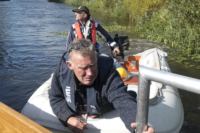 Vechtzomp naar winteropslag in Zwolle…. - Foto: Eigen geleverde foto
