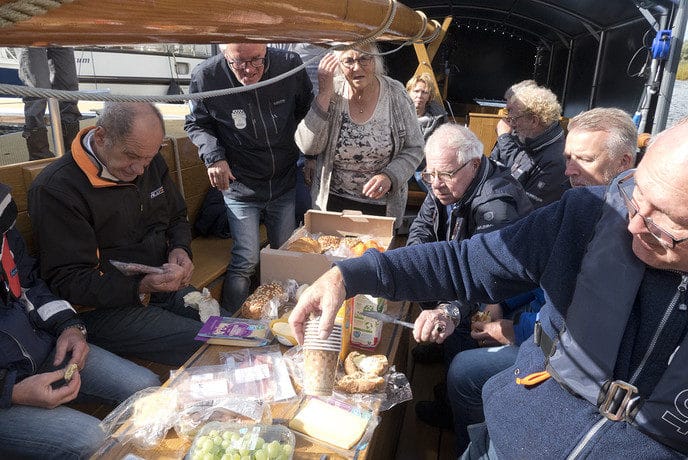 Vechtzomp naar winteropslag in Zwolle…. - Foto: Eigen geleverde foto
