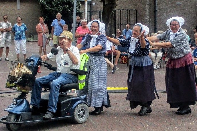 Sallandse Bottermarkt en de Stuwzangers naar Frankrijk - Foto: Eigen geleverde foto
