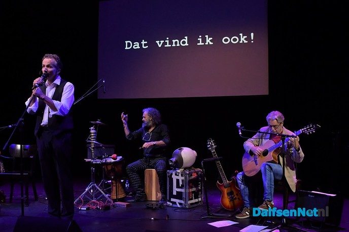 Gezellige drukte en veel belangstelling tijdens opening theaterseizoen de Stoomfabriek - Foto: Johan Bokma