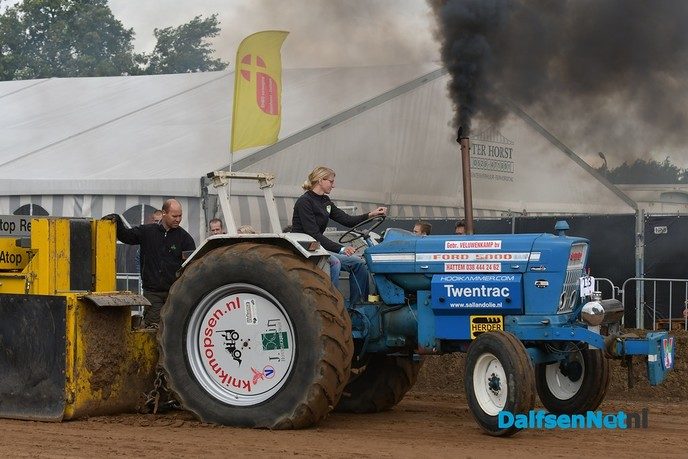 Veel pk’s en vlammen op het T’Uliefeest 2019 - Foto: Johan Bokma