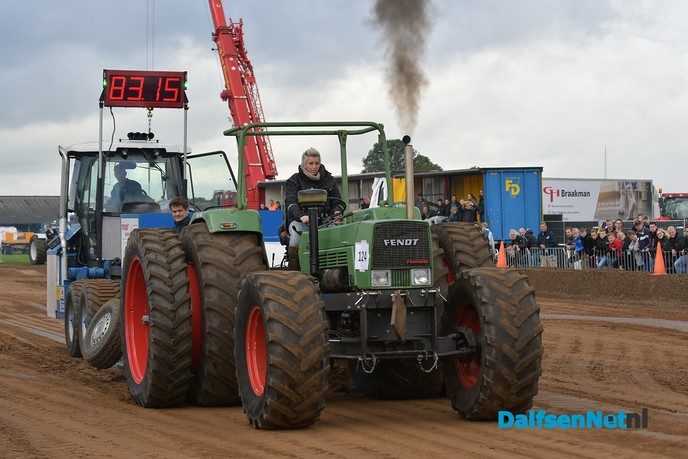 Veel pk’s en vlammen op het T’Uliefeest 2019 - Foto: Johan Bokma