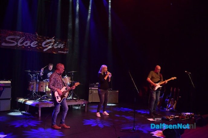 Gezellige drukte en veel belangstelling tijdens opening theaterseizoen de Stoomfabriek - Foto: Johan Bokma