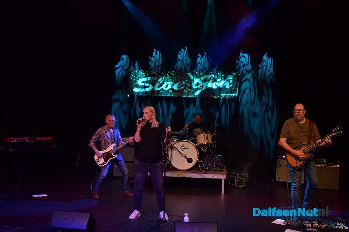 Gezellige drukte en veel belangstelling tijdens opening theaterseizoen de Stoomfabriek - Foto: Johan Bokma