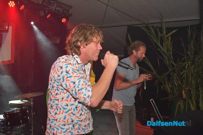 Polonaise feest en sportiviteit op het Maisfeest - Foto: Johan Bokma