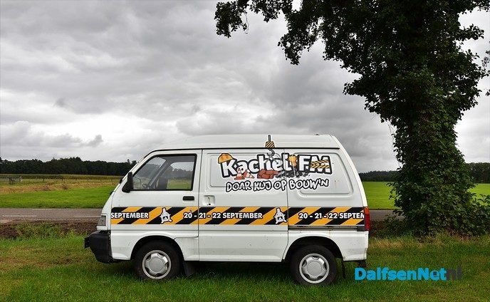 Jan Smit op de vrijdagavond van piratenfeest Kachel FM - Foto: Johan Bokma