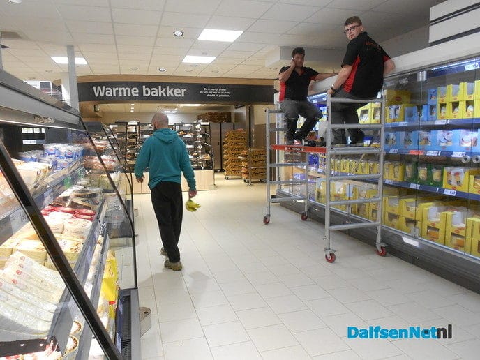 De Lidl is weer open