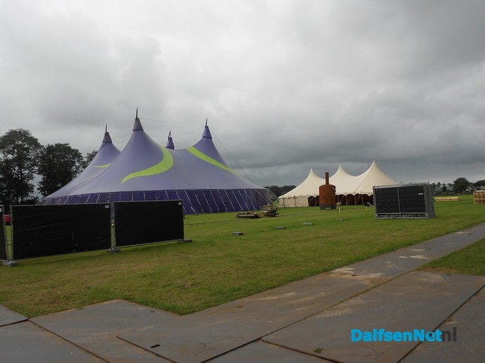 Kachel FM al druk aan het bouw’n
