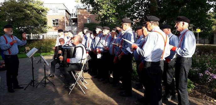 Verrassingsconcert van de Stuwzangers - Foto: Eigen geleverde foto
