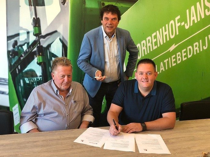 Morrenhof–Jansen opnieuw hoofdsponsor handbal - Foto: Eigen geleverde foto
