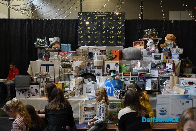 Tip voor de zondag! Spectaculaire prijzen op de bazaar in Hoonhorst - Foto: Johan Bokma