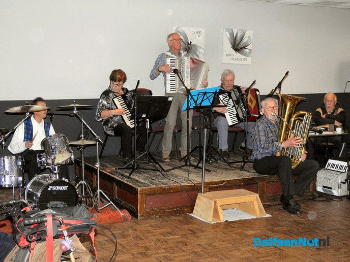 Accordeon & harmonica dag bij Mansier. - Foto: H.G. Foto