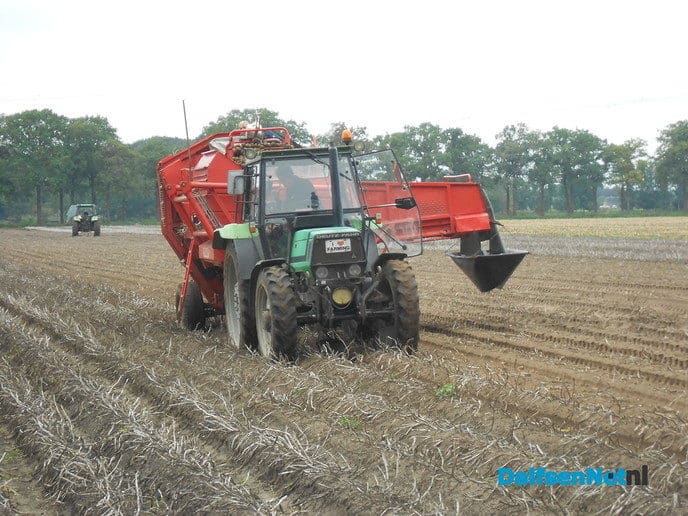 Aardappels rooien