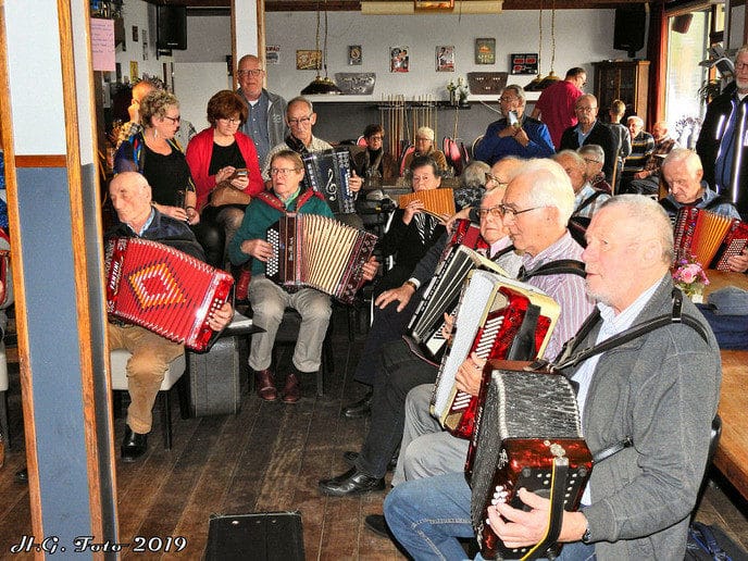 Accordeon & Harmonica dag bij Mansier.
