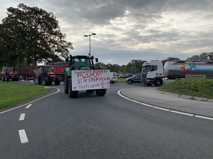 Zeker 150 tractoren vanuit Dalfsen naar Zwolle - Foto: Ingezonden foto