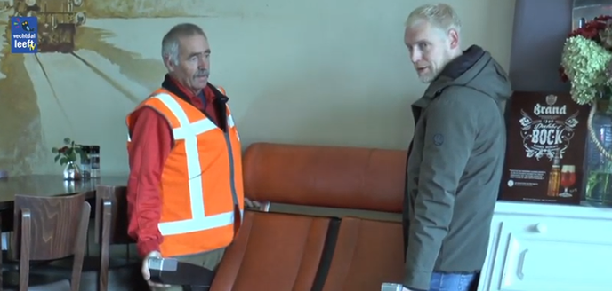 Treinbanken voor Het Oude Station
