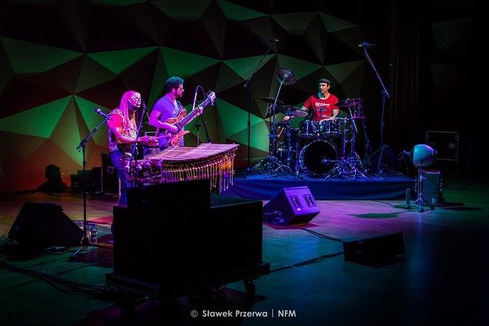Trio Aly Keita vandaag in Theater De Stoomfabriek