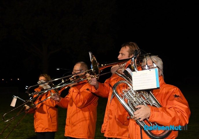 Bakfeest ongekend populair, van-links-naar-rechts en SPRÍNGÛN! - Foto: Johan Bokma
