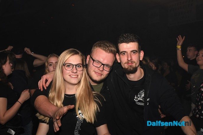 Bakfeest ongekend populair, van-links-naar-rechts en SPRÍNGÛN! - Foto: Johan Bokma