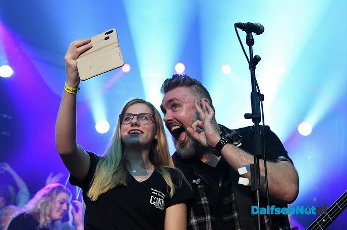 Bakfeest ongekend populair, van-links-naar-rechts en SPRÍNGÛN! - Foto: Johan Bokma