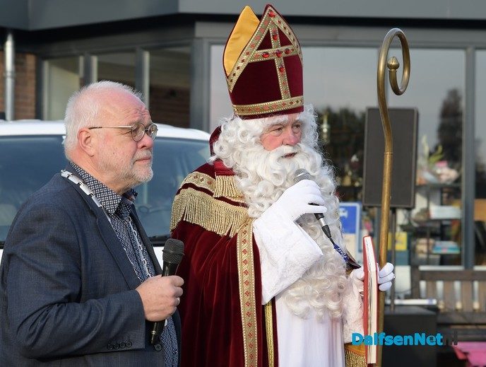 Sint en Pieten spektakel op Hoonhorst - Foto: Johan Bokma
