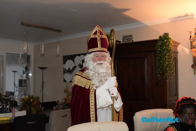 Sint en Pieten spektakel op Hoonhorst - Foto: Johan Bokma
