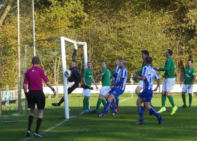 USV ruim voorbij Olyphia (1-5)
