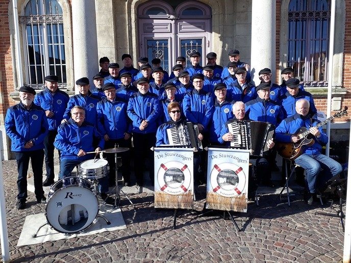 Stuwzangers traden op in Frankrijk - Foto: Eigen geleverde foto
