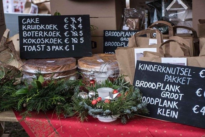 Boerenmarkt Vilsteren in een vrolijke Kerstsfeer - Foto: Eigen geleverde foto