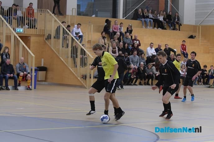 44ste Bukkumtoernooi niet knallen, maar lekker ballen - Foto: Johan Bokma