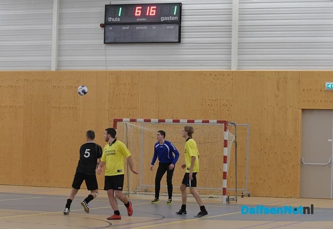 44ste Bukkumtoernooi niet knallen, maar lekker ballen - Foto: Johan Bokma