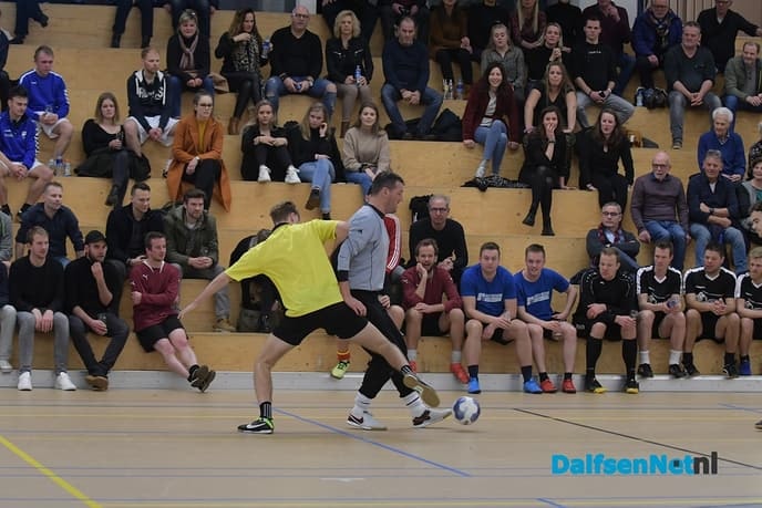 44ste Bukkumtoernooi niet knallen, maar lekker ballen - Foto: Johan Bokma