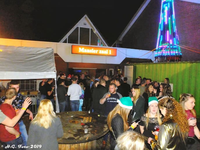 Vriendengroep “Stoornis”gaat back to the 80s