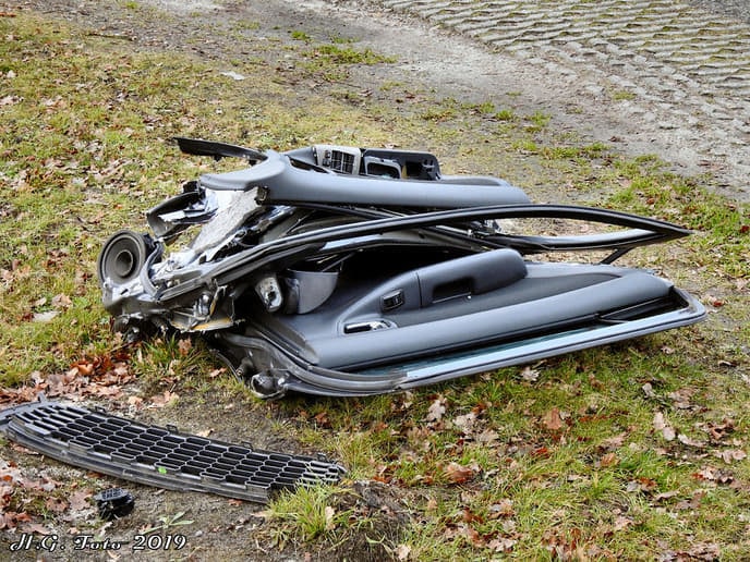 Zware aanrijding met letsel Westeinde / Bosmansweg.