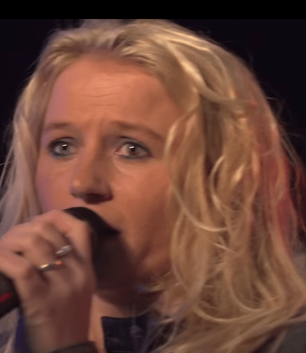 Tineke Willems zong bij de Kerstnachtdienst - Foto: Ingezonden foto