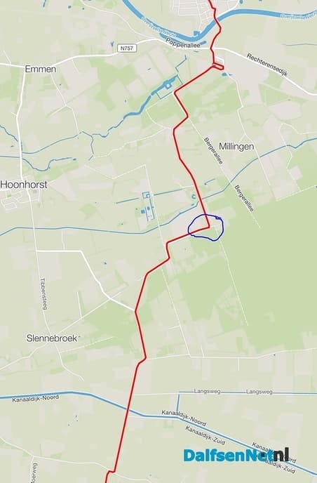 Racefiets vs bedrijfsbus Heinoseweg - Foto: Ingezonden foto