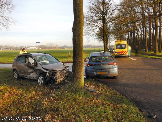 Aanrijding met letsel Middeldijk / Bliksweg
