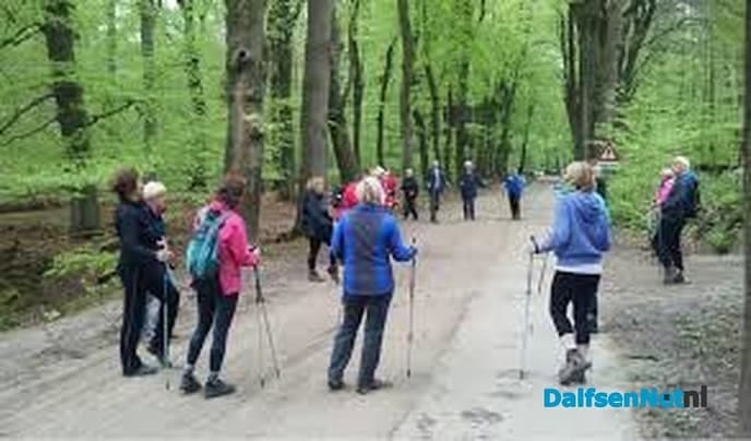 Saam Welzijn start cursus Nordic Walking - Foto: Ingezonden foto