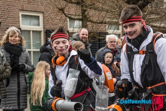 Grote Lemelerveldse carnavalsoptocht - Foto: Ron Feijen